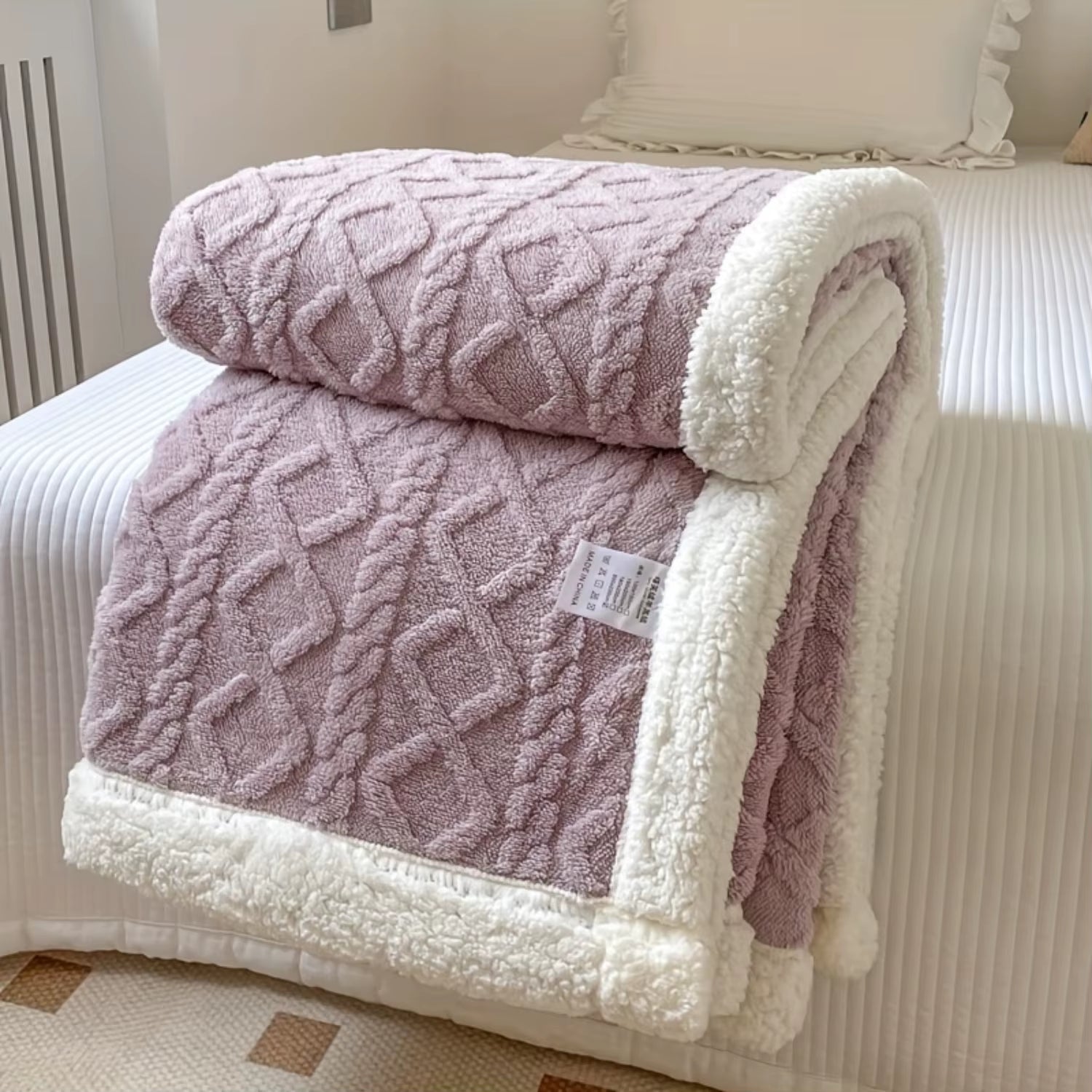 1Pc Double-Sided Fleece Bed Blanket, Autumn and Winter Thickened Sofa Blanket, Air Conditioning Blanket, Suitable for All Season
